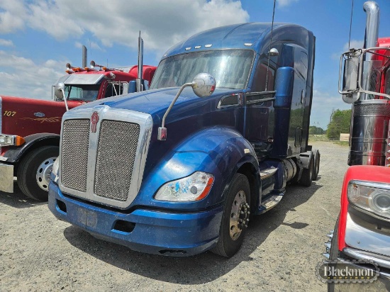 2015 Kenworth T680 Truck Tractor,