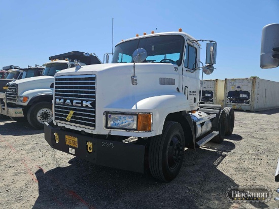 1998 Mack CH613 Truck Tractor,