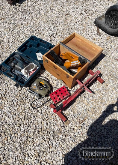FLOORING TOOLS,
