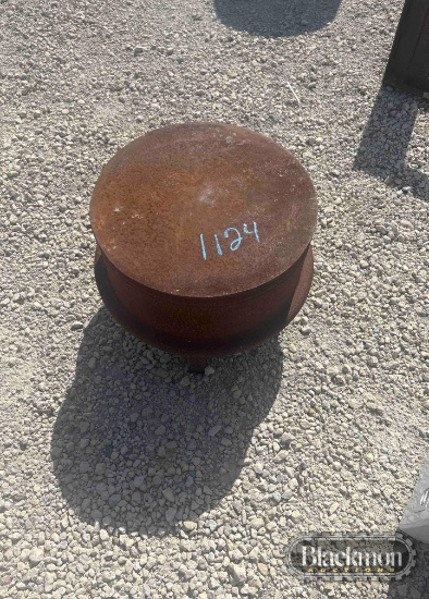 METAL TABLE,