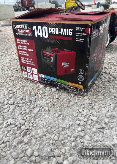LINCOLN ELECTRIC 140 PRO-MIG WELDER,