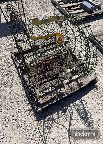 METAL CHAIRS,
