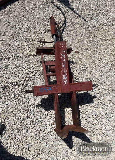 THREE POINT ATTACHMENT,