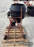 RED LION BIG CAT CONCRETE MIXER,