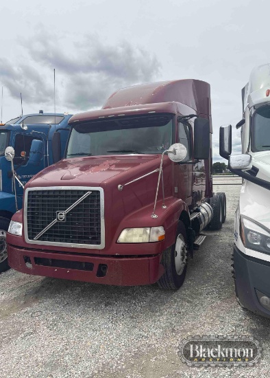 2012 VOLVO TRUCK/TRACTOR,