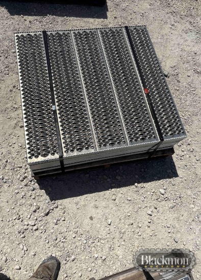 DECK PLATES,