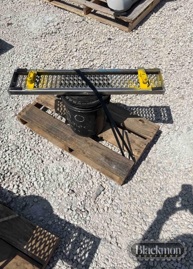 DECK PLATE CLAMPS,
