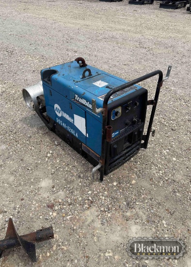 MILLER TRAILBLAZER 275 WELDER/GENERATOR,