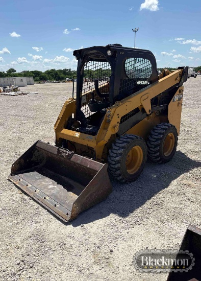 CAT 232D TIRE SKID STEER,