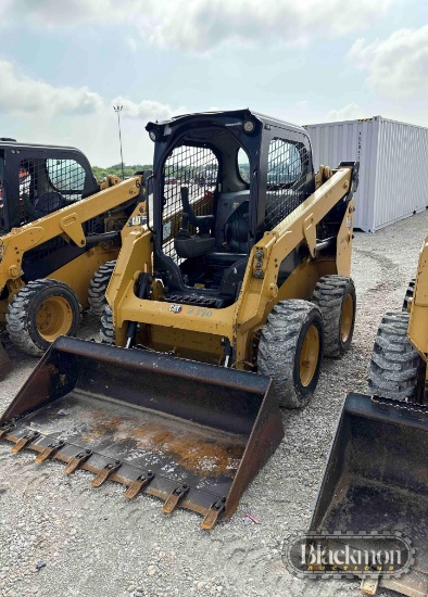 CAT 232D3 TIRE SKID STEER,