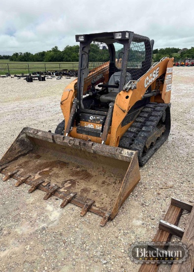 CASE TR270 TRACK SKID STEER,