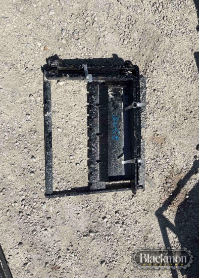 MINI SKID STEER ATTACHMENT,
