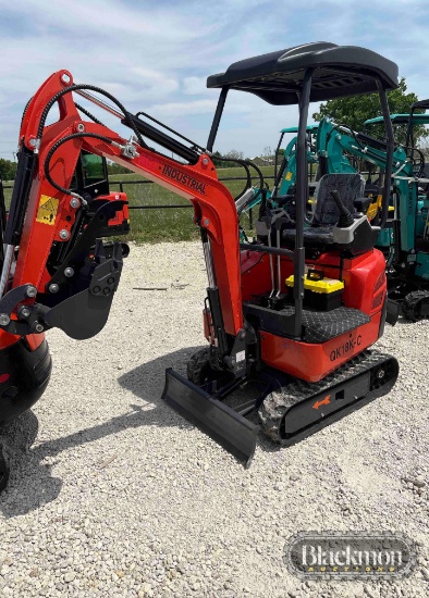 AGT QK18K-C MINI TRACK EXCAVATOR,