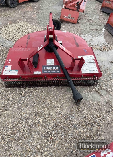 BUSH HOG MOWER/SHREDDER,