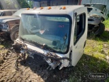 2015 FREIGHTLINER CAB,