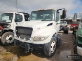 2015 INTERNATIONAL 4300 CAB/CHASSIS TRUCK,