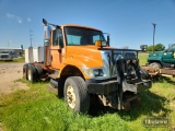 2007 INTERNATIONAL 7400 CAB/CHASSIS TRUCK,