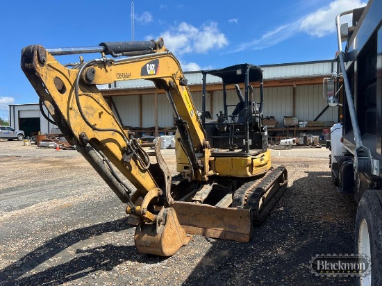 2019 CATERPILLAR 305.5E2 CR MINI EXCAVATOR, S#CAT3055EJCR506864