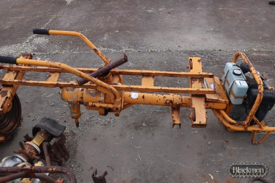 1993 GEISMAR BOLT TIGHT MACHINE BSR8,