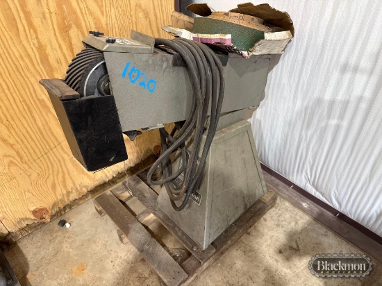 Scotchman 78 3/4 Belt Sander with Extra Belts