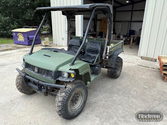 John Deere Gator XUV