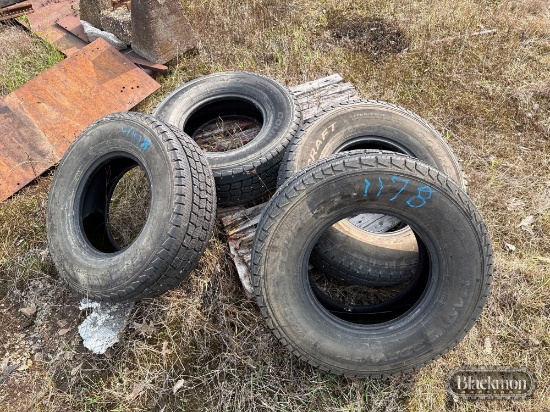 (4) Mastercraft 265/75R16 Tires