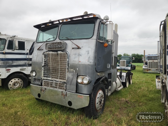 1981 FREIGHTLINER COE TRUCK TRACTOR,