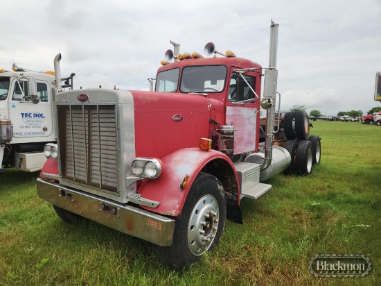 PETERBILT 352 TRUCK TRACTOR,