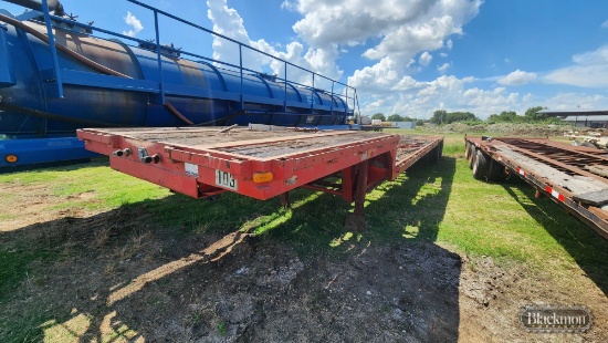 1981 AMC STEP DECK STRETCH TRAILER,