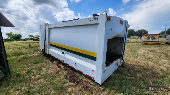 UNMOUNTED HEIL DURAPACK 5000 TRASH COMPACTOR BODY,