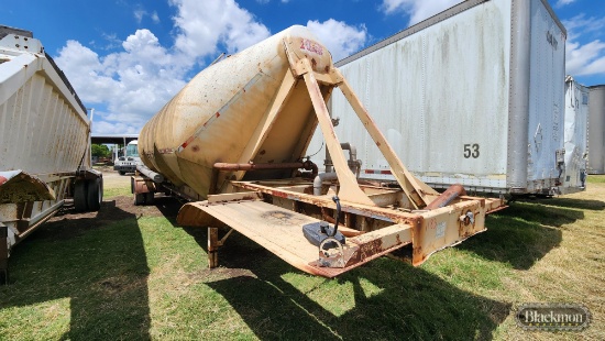 1993 FRUEHAUF PNEUMATIC BULK TRAILER,