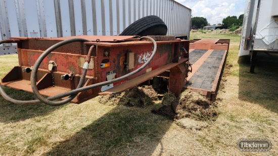 1981 FRUEHAUF RGN LOWBOY TRAILER,