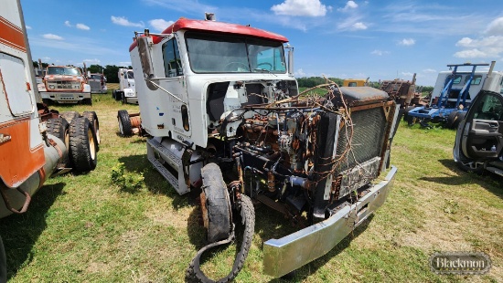 1999 FREIGHTLINER TRUCK TRACTOR,