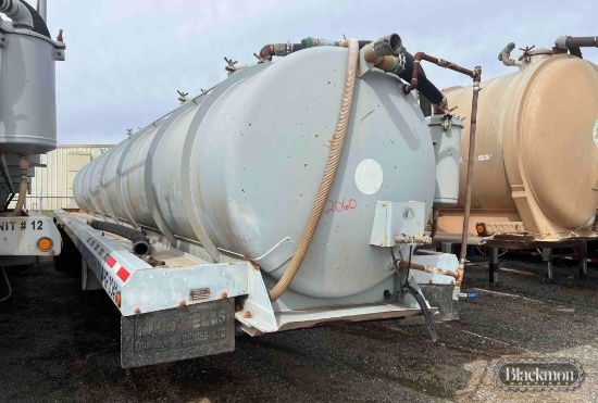 2005 Dragon 130BBL Vac Trailer VIN: 1UNST42275L029196 - 401 SE 4th Street, Lindsay, Oklahoma 73052