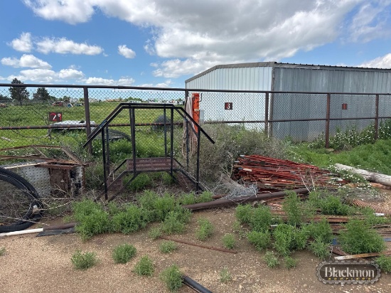 Large Lot Of T Posts & Metal Steps