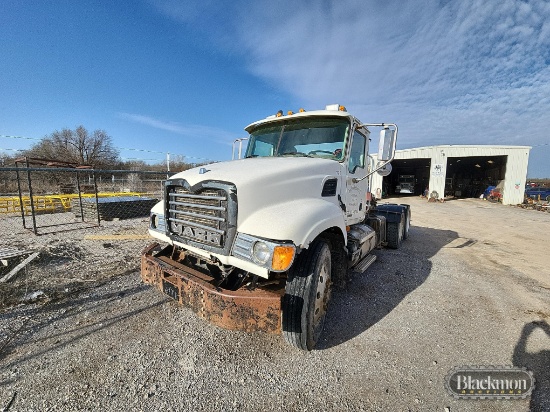 2007 Mack CV Granite Vac Truck VIN: 1M2AG11Y47M054331 - Chickasha, Oklahoma - Truck #12