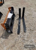LANDHONOR SKID STEER ATTACHMENT,