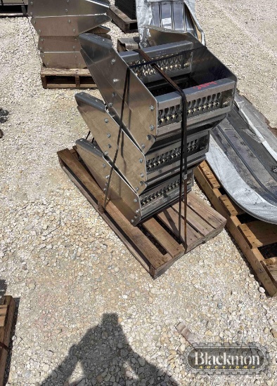 TRUCK/TRACTOR STEPS,