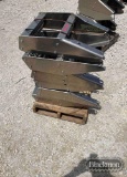 TRUCK/TRACTOR STEPS,