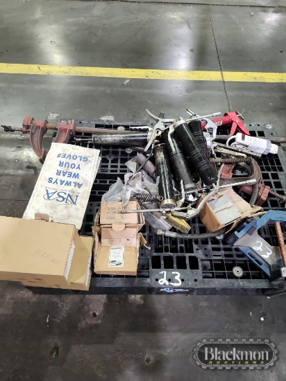 PALLET OF MISC ITEMS