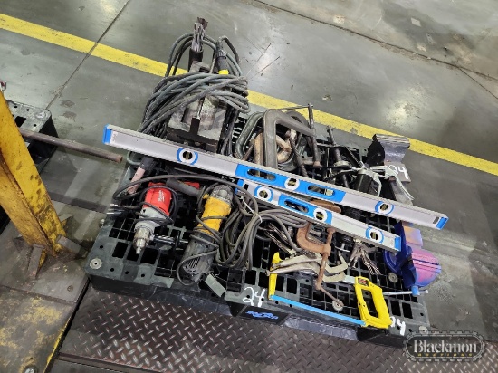 PALLET OF MISC ITEMS