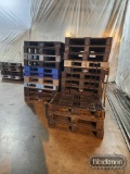 (103) PLASTIC PALLETS