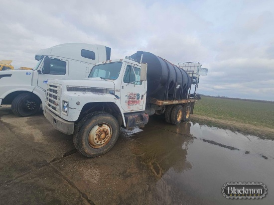 1987 INTERNATIONAL WATER TRUCK