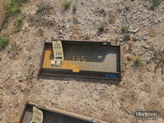 Landhonor MAP-16-24W Mini Skid Steer Mount Plate
