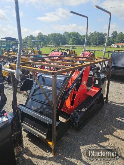 SDLanch SDL MinL580i Skid Steer Loader,