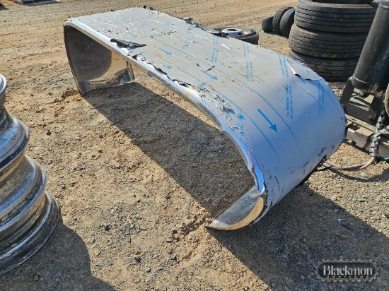 (1) Tandem Truck Fender