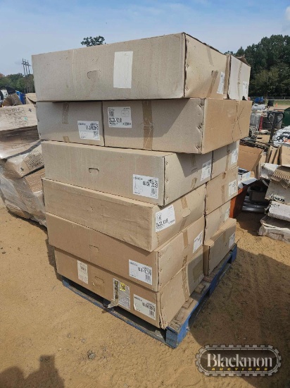 Pallet with Elkay EAQDUH3118 Double Bowl Sinks