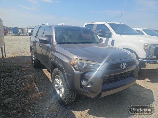 2015 Toyota 4Runner SUV,