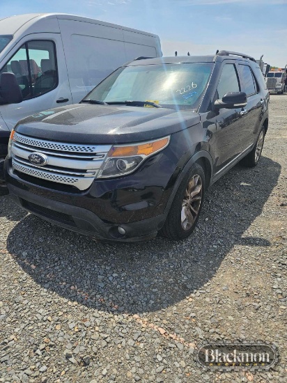 2014 Ford Explorer SUV,