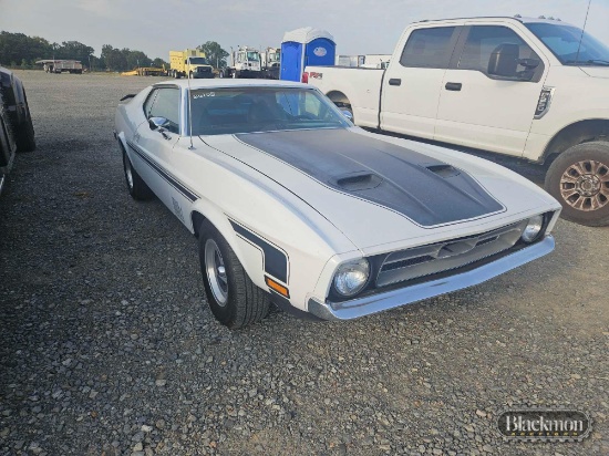 1971 Ford Mustang Mach I Car,
